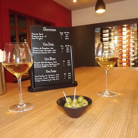 小卡斯特勒酒店
