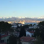 Le Petit Castel 3* Antibes