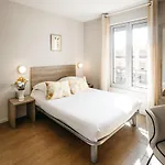 Le Petit Castel Hotel Antibes