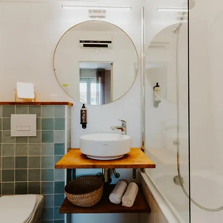 Le Petit Castel Hotel