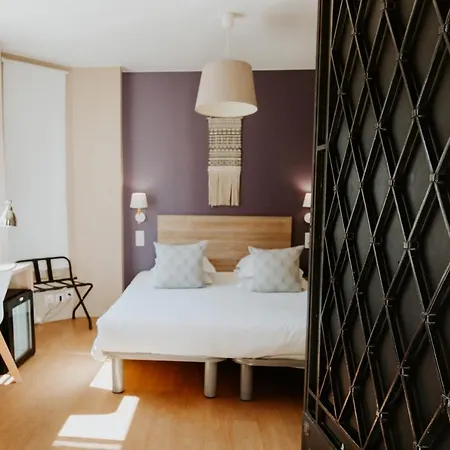 Hotel Le Petit Castel