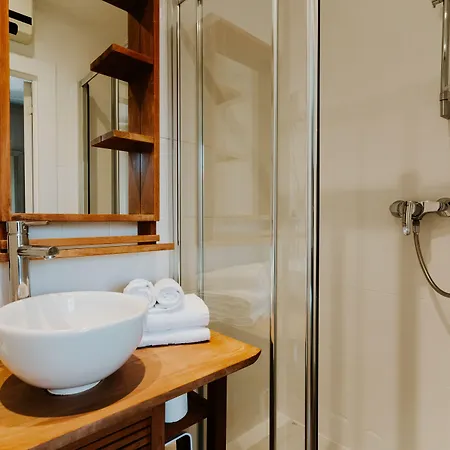 ル プティ カステル ホテル