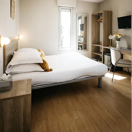 Le Petit Castel 3* Antibes