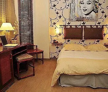 Le Petit Castel Ξενοδοχείο Αντίμπ