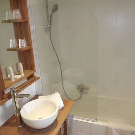 Le Petit Castel Hotel