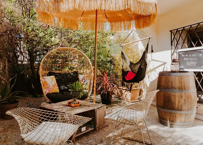 Le Petit Castel 3* Antibes